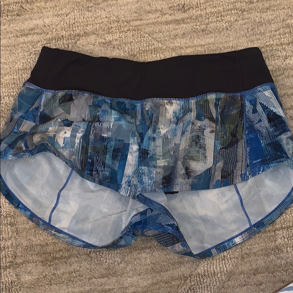 lulú lemon blue patterned shorts